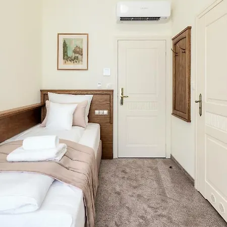 Pod Baranem Apartamento *