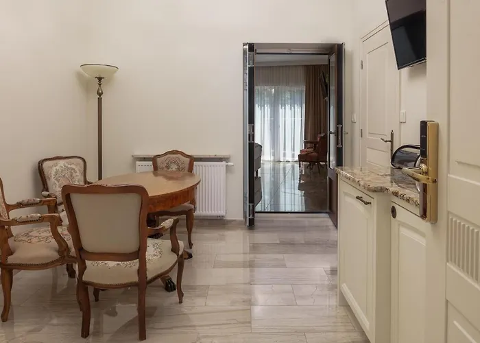 Pod Baranem * كراكوفيا